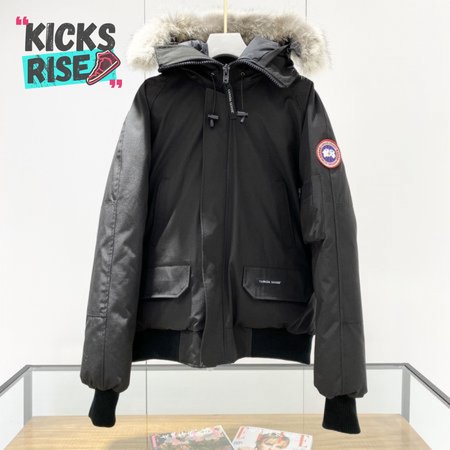 Canada Goose Bomber Down Jacket