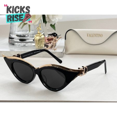 Valentino V Goldcut Ii Acetate & Titanium Cat-Eye Sunglasses In Blk-Gld