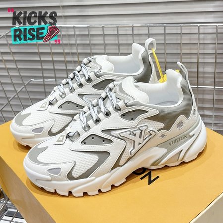 runner tatic white