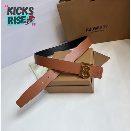 burberry B buckle belt