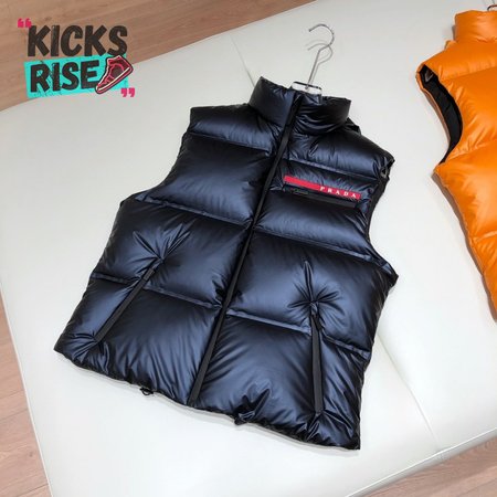 Prada Vest MC330139